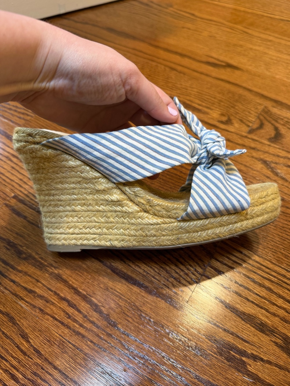 Castañer Women’s Striped Bow Espadrille Sriped Wedge Sandal - Blue/White/Beige